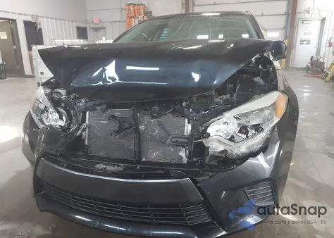 2016 Toyota Corolla Le z USA, uszkodzony, nr VIN 5YFBURHE2GP506589